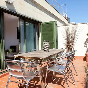 plaza-catalunya-city-center-apartments.topbarcelonahotels.com/